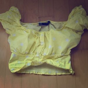 Cute Zara yellow and white top